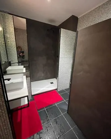 Entre 2 Rives. Entre 2 Reves Hotel