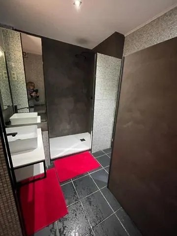 Entre 2 Rives. Entre 2 Reves Hotel